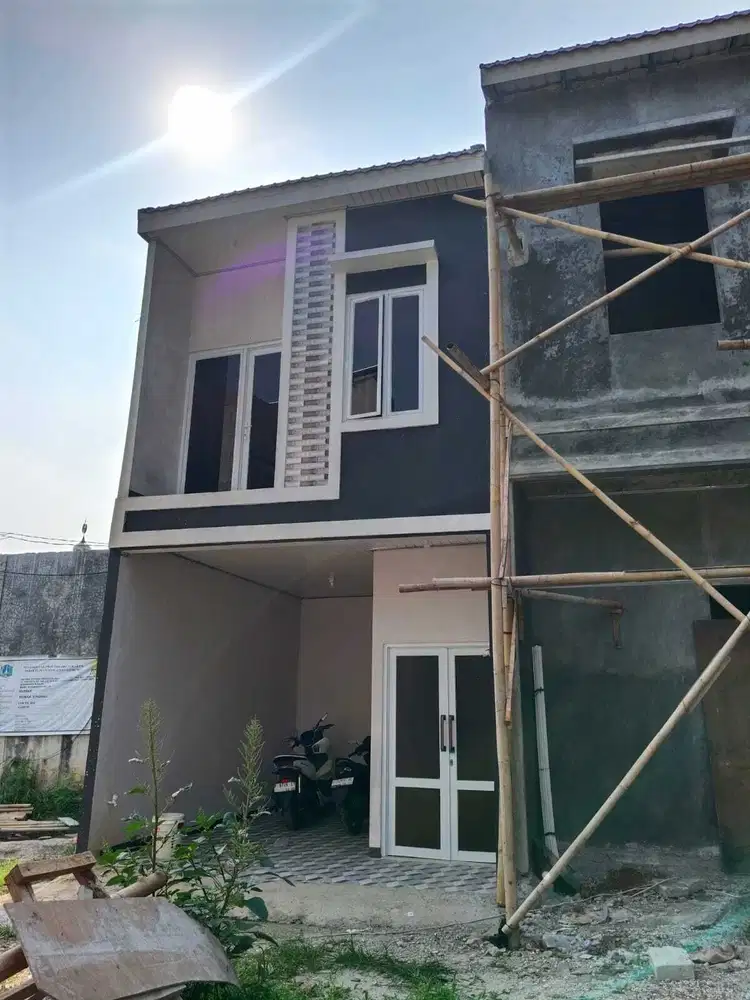 Rumah murah baru 2 lantai jakarta 455 juta Cash only