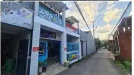 DILELANG MURAH Rumah 2 lantai bagus di Jl. Permata Raya No. 104A