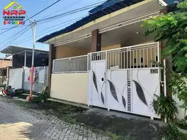 Dijual Rumah Cantik 2 Lantai di Kebalenan - Banyuwangi
