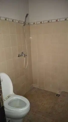 Rumah sewa komplek cluster elite Gentan