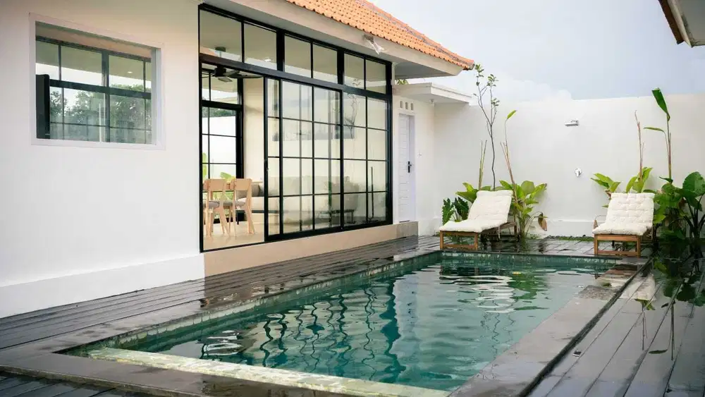 FOR RENT/LEASEHOLD VILLA LOKASI  PANTAI SESEH