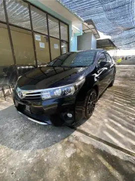 Corolla Altis 1.8V AT