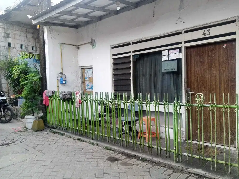 Rumah Tengah Kota Surabaya Dekat Kemana mana Lokasi Gubeng Surabaya