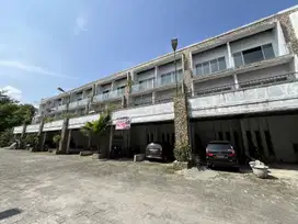 RUmah di daerah sunggal