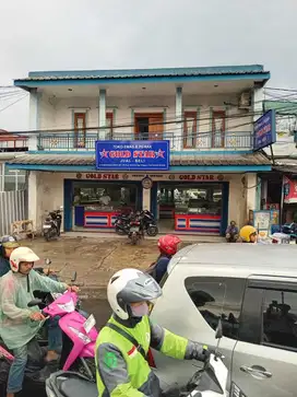 Dijual Ruko 2,5 Lantai, Luas 127m2 di Bandung dekat Tugu Kordon