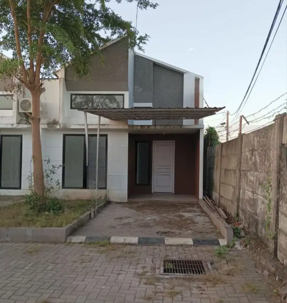 Dijual Rumah Makassar sekitar Jalan Poros Barombong