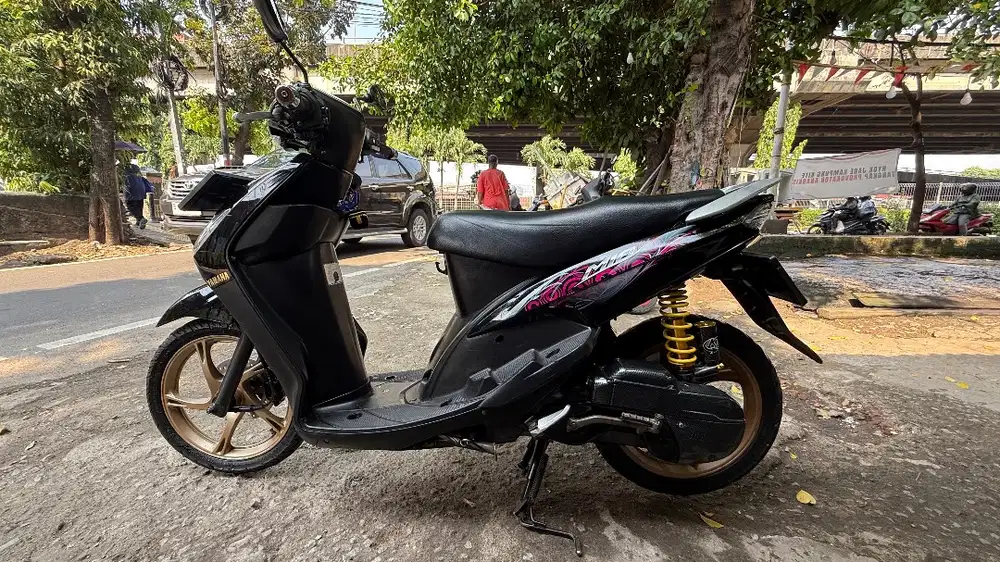 Yamaha Mio Smile 2012 hitam Mulus Terawat Jakarta Timur