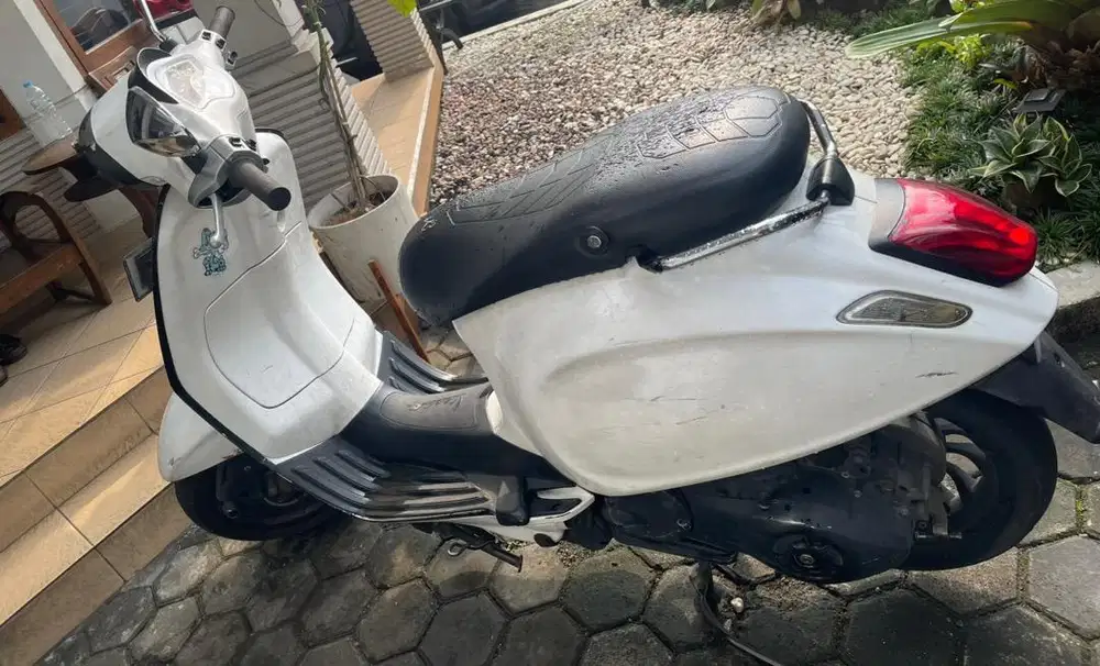 Vespa Sprint 150 3Vie thn 2015