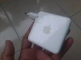 Charger Macbook Type C 61W
