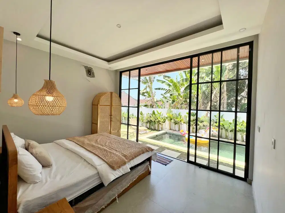 VILLA MENAWAN DI CEPAKA DEKAT KAWASAN PARIWISATA PERERENAN BALI