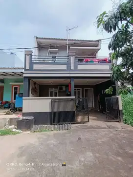 Dijual Rumah 2 Lantai Siap Huni