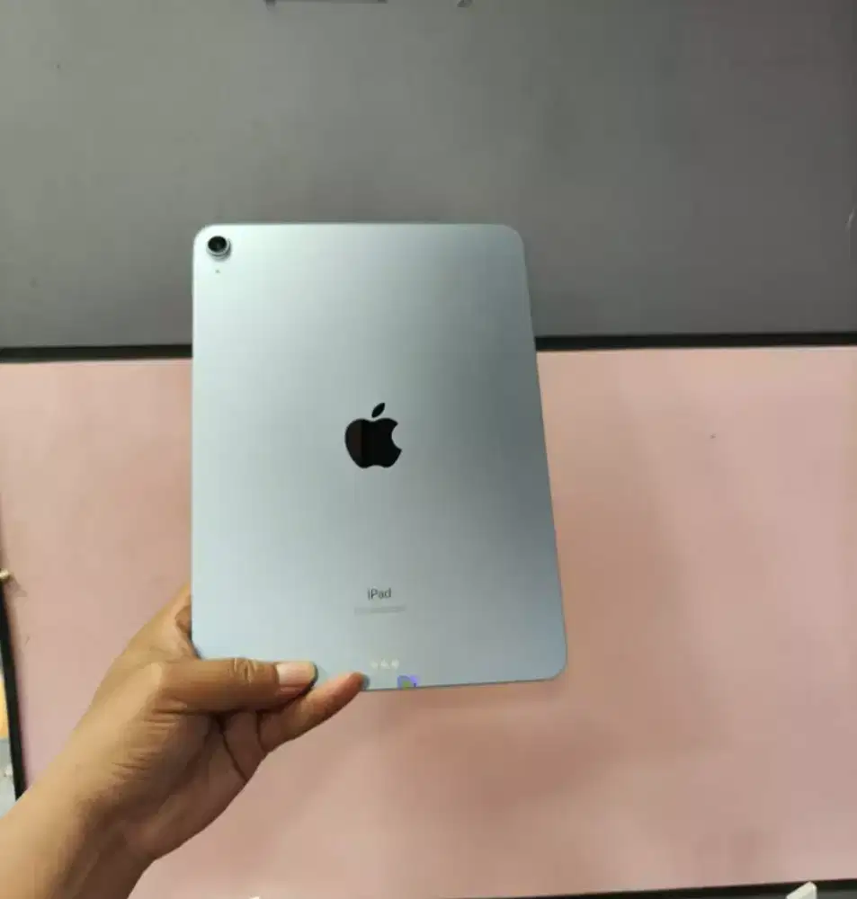 Ready Ipad Air 4 64gb wifi, 
Unit only