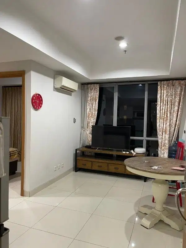 di sewakan apartemen the mansion Kemayoran tipe 2 bedroom furnish