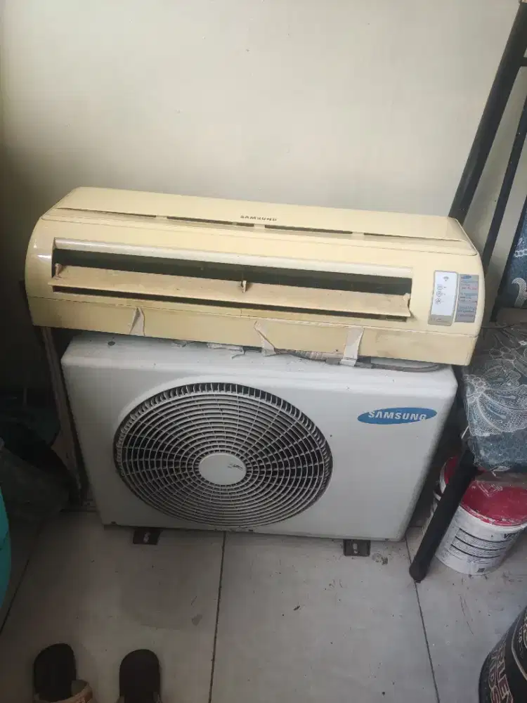 Dijual AC merk samsung 1/2 PK masih dingin