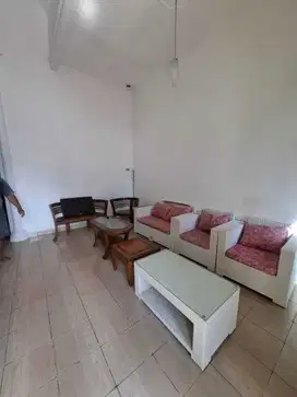 Disewakan rumah Demang Palembang