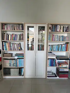 lemari buku putih 3 biji