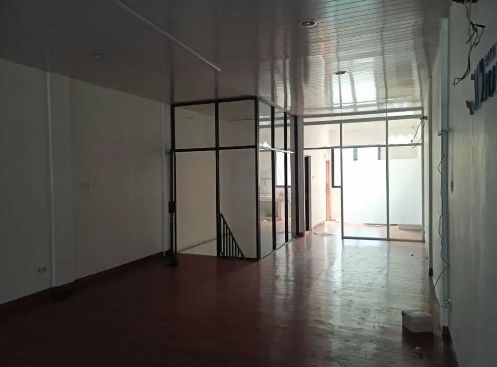 Rumah sewa uk 5 X 33m² di jelambar