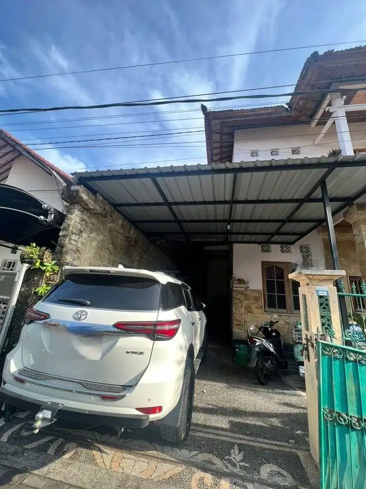 dijual rumah lantai 2 lokasi kertalangu denpasar