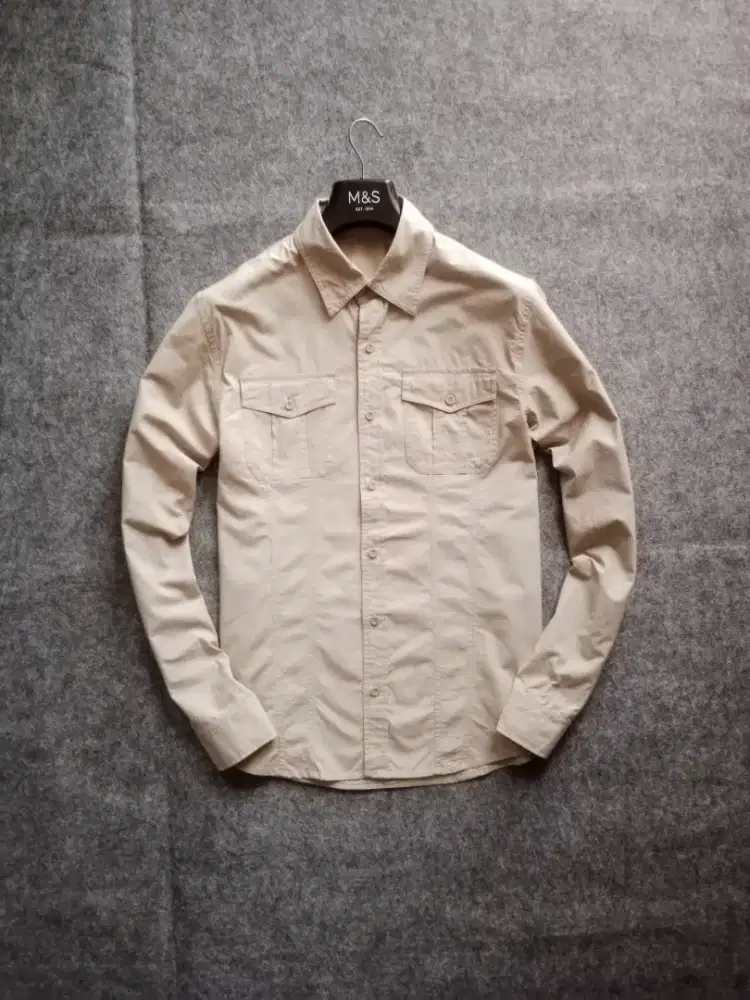 Kemeja casual SO.BASIC size L