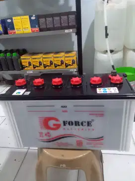Aki mobil dan genset basah