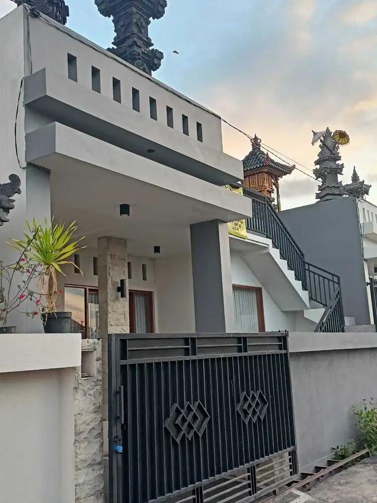 JUAL Rumah Baru 1lt Lokasi Jl Siulan denpasar Timur area Strstegis
