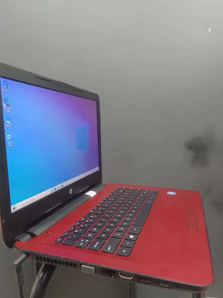 Laptop hp 14 slim intel ram 8gb ssd siap pakai