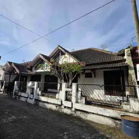 Rumah Dalam Perumahan Di Tengah Kita Jogja Dekat Tugu Jogja dan Malioboro