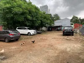 TANAH SIAP BANGUN, JUAL CEPAT! SHM Luas 518m2 bentuk angka 7