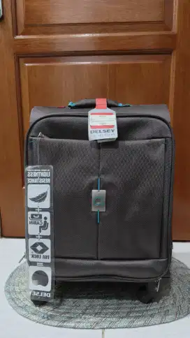 Di jual koper merk Delsey