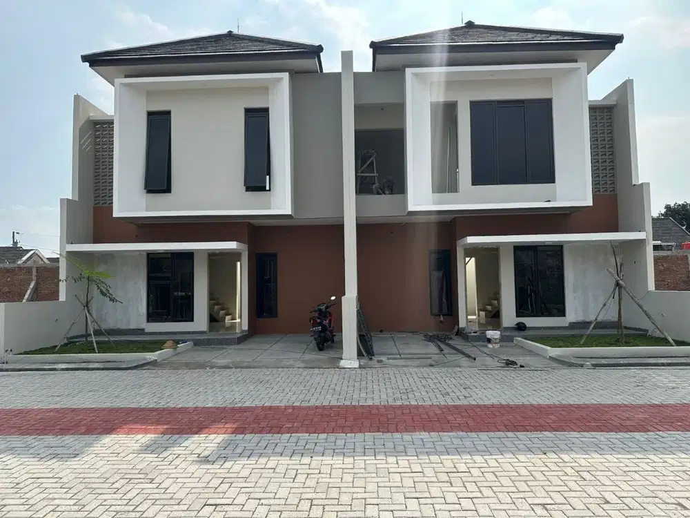 Cluster exclusive one gate akses di kartasura