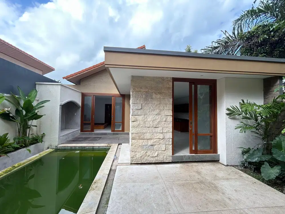 DIJUAL VILLA MODERN MENAWAN