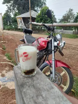 Motor pakean sendiri.