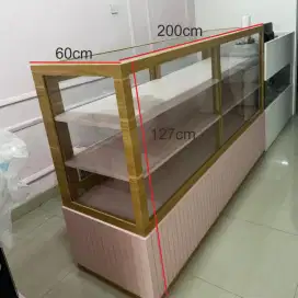 DIJUAL CEPAT! ETALASE cocok untuk tmpt makan/toko roti. NEGO!
