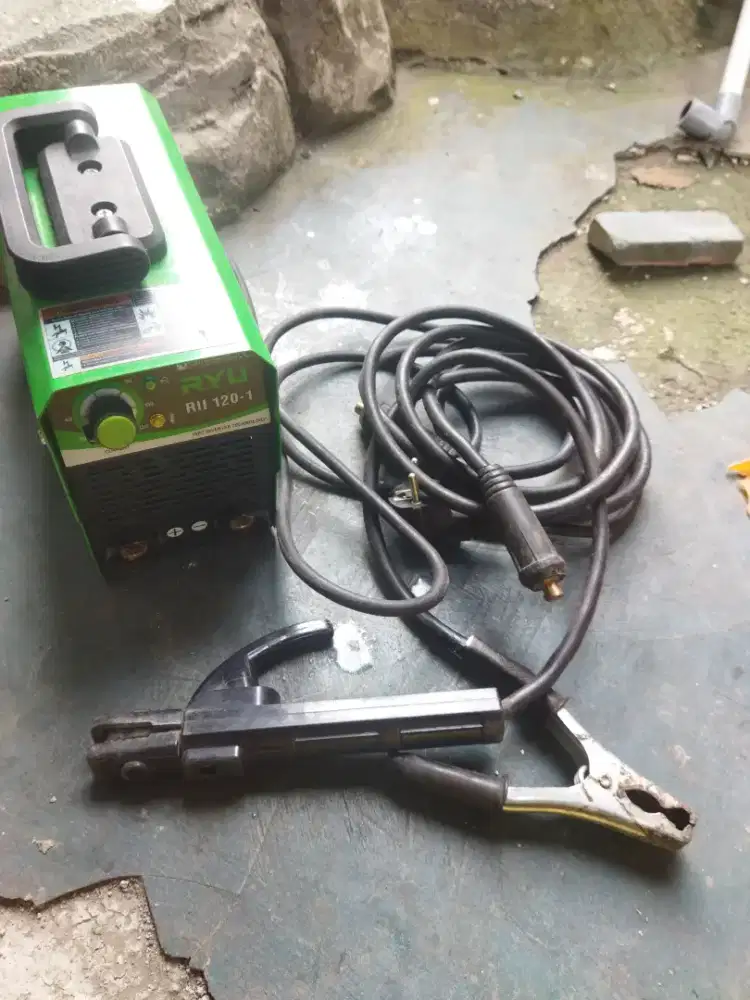 Las listrik 900 watt