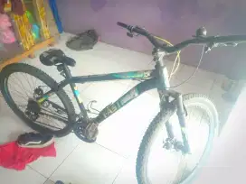 Dijual sepeda gunung merk Fastron minus,