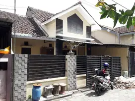 Hunian kawasan padat perumahan daerah Colomadu