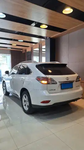 Lexus RX 270 AT 2011