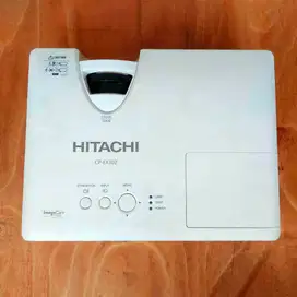 Proyektor Hitachi CP-EX302 XGA 3200 Lumens HDMI