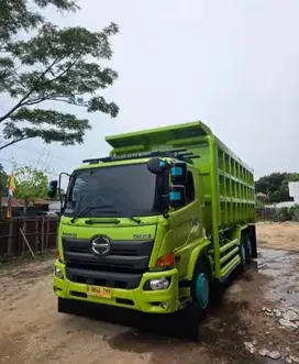 DIJUAL FM260JW TRUCK BEKAS TAHUN 2016