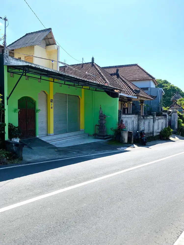 DIJUAL TOKO LUASAN KECIL LOKASI BATU BULAN GIANYAR