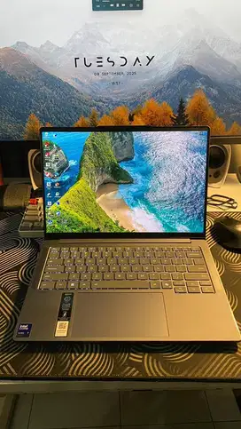 Dijual Laptop Lenovo IdeaPad Pro 5 14IAH10 – MULUS - 1 bulan pakai