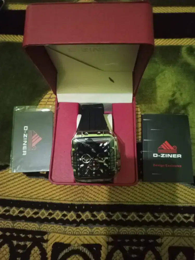 Jam Tangan D - Ziner