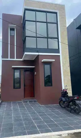 Rumah mewah Bekasi Selatan bisa KPR 2 lantai 3 kamar tidur bebas banjir,macet akses GT JORR, JORR2,becakayu, Nagrak Bekasi