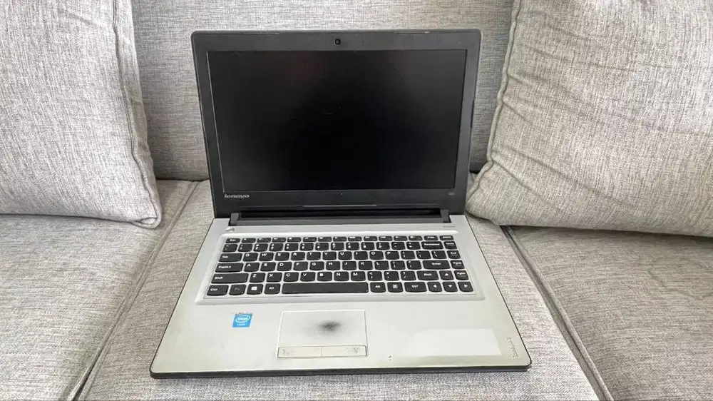 Ready Lenovo Ideapad 300 | Processor Celeron N3150 | RAM 4GB | SSD 128