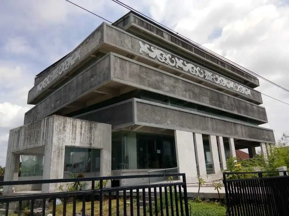 Kantor dan gudang murah di bypass ngurah rai pesanggaran,imb lengkap