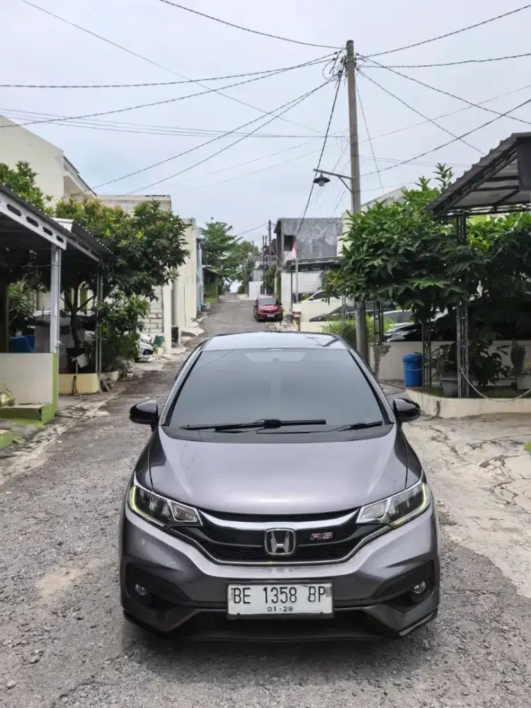Jazz Rs Matic 2018 Pemakaian