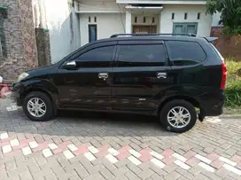 Daihatsu Xenia 2011 Bensin