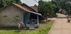 RUMAH MUNGIL  DI GN SINDUR