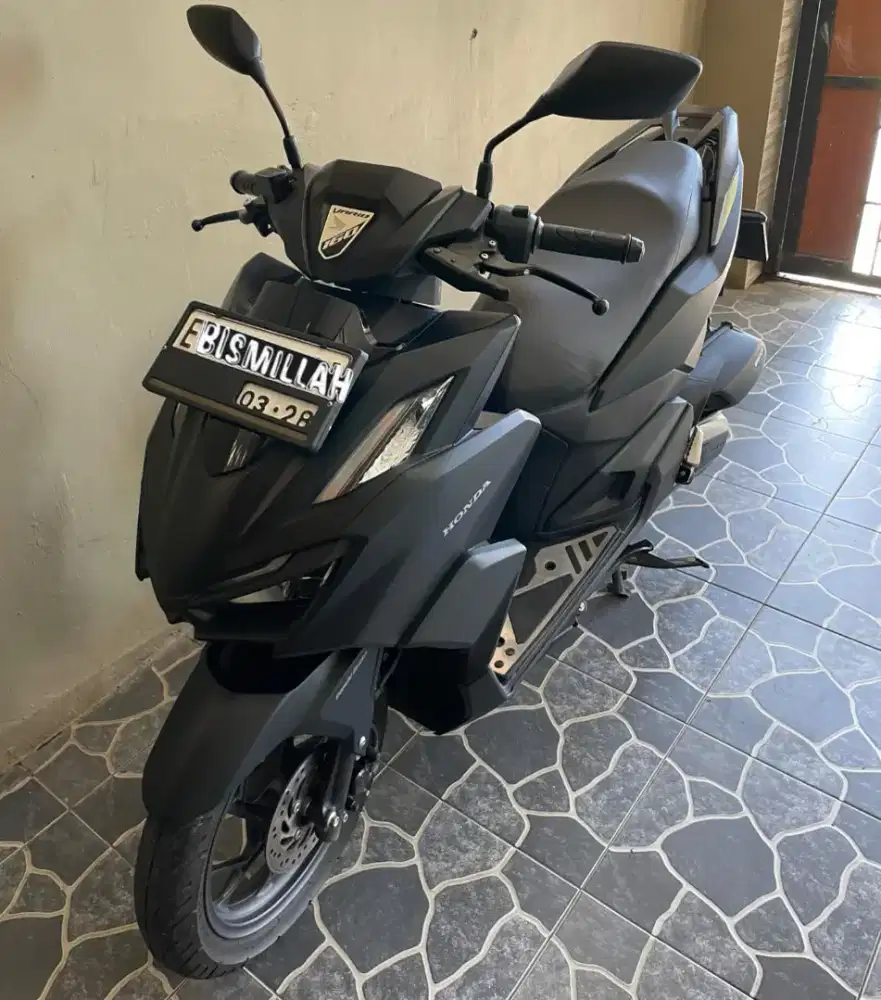 VARIO 160 CBS TAHUN 2023