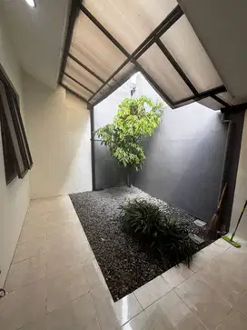 Jual Rumah bagus dan nyaman dekat tol siap huni BSd kencana loka